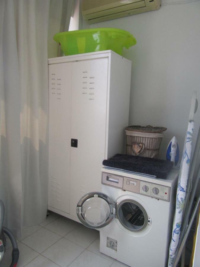 Pefkohori Apart. Near The Beach With Indor Parking And Yard Exterior foto