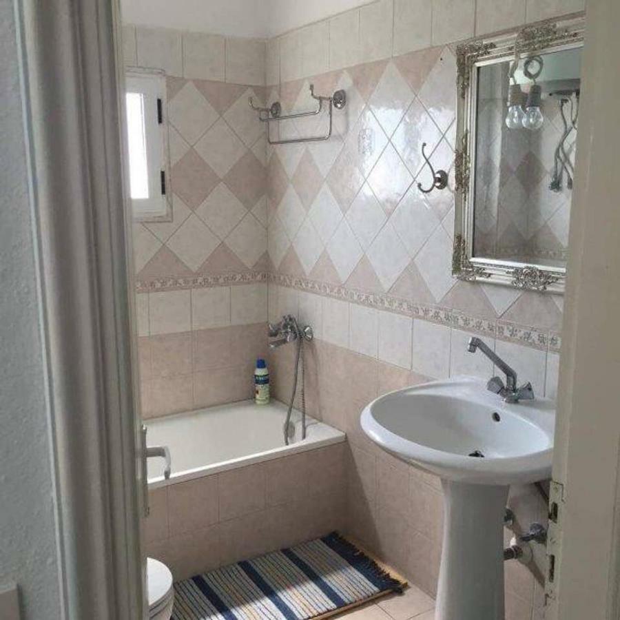 Pefkohori Apart. Near The Beach With Indor Parking And Yard Exterior foto